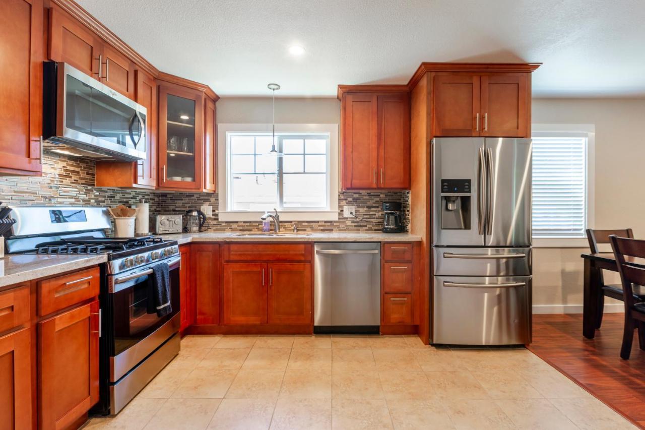 Апартаменты @ Marbella Lane 3Br Upper Level House In Downtown Сан-Хосе Экстерьер фото
